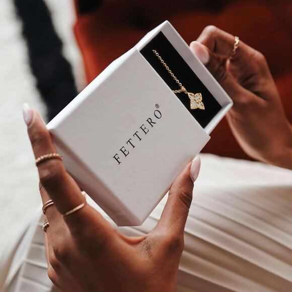 Gold Clover Necklace for Women Dainty 14K Gold Plated CZ Pendant Necklace Adjust - Picture 7 of 7